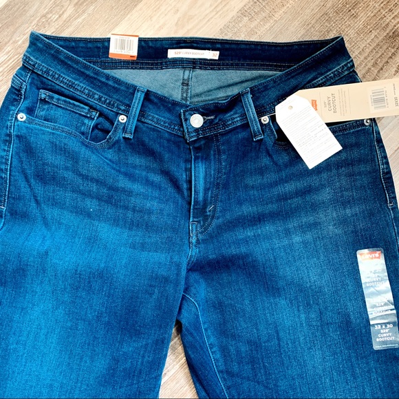 Levi Curvy Bootcut Denim - Picture 2 of 5
